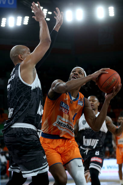 对于观众而 对于观众而